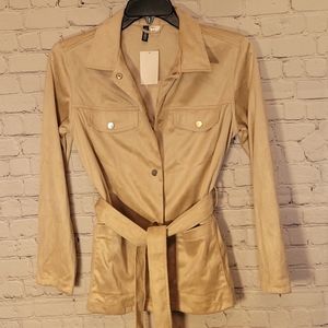 NWT Women's H&M Light Beige Faux Suede Belted Stadium Utility Jacket - Medium